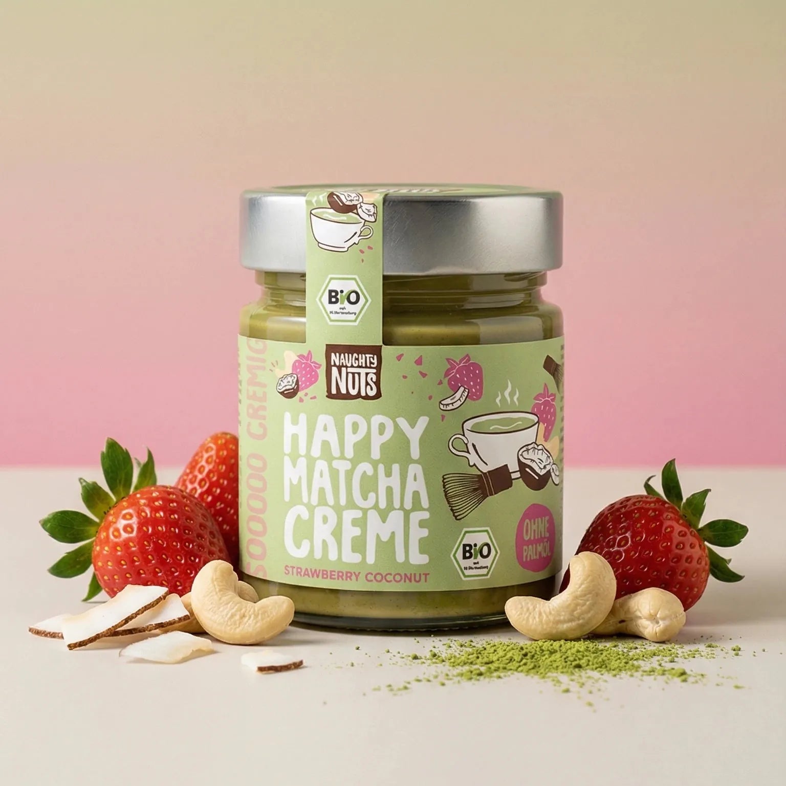Happy Matcha Creme Erdbeer Kokos Aufstrich mit Erdbeeren, Cashews und Kokoschips